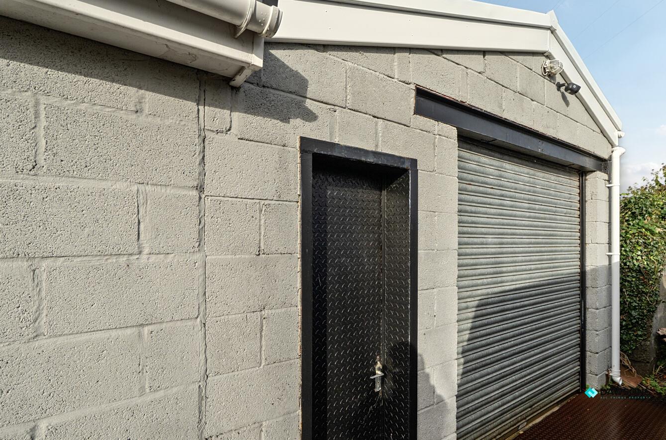 Llandafen Road, Llanelli, SA14 9BD